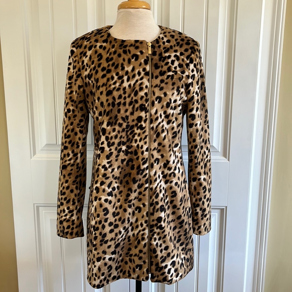 Calvin Klein womens coat/jacket sz M. Gorgeous animal print! Leopard/cheetah